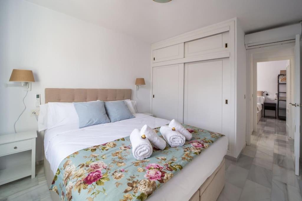 Central And Beautiful Apartment - Free Parking مالقة المظهر الخارجي الصورة